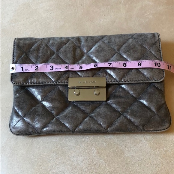 MICHAEL KORS Clutch - Picture 8 of 10